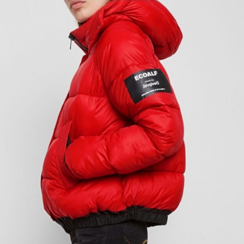 Designer Desigual x Ecoalf puffer jacket
